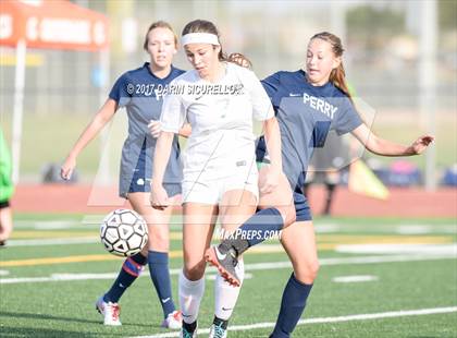Thumbnail 2 in Perry vs. Highland (Coyote Classic)  photogallery.