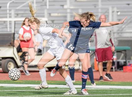 Thumbnail 3 in Perry vs. Highland (Coyote Classic)  photogallery.