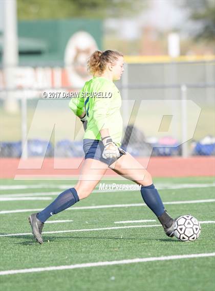 Thumbnail 1 in Perry vs. Highland (Coyote Classic)  photogallery.