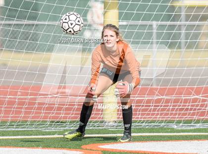 Thumbnail 3 in Perry vs. Highland (Coyote Classic)  photogallery.