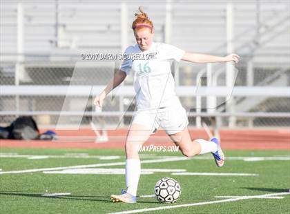 Thumbnail 1 in Perry vs. Highland (Coyote Classic)  photogallery.