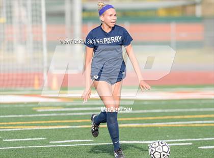 Thumbnail 3 in Perry vs. Highland (Coyote Classic)  photogallery.