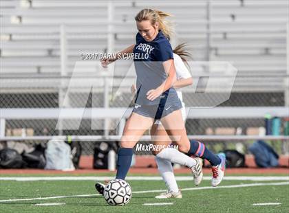 Thumbnail 3 in Perry vs. Highland (Coyote Classic)  photogallery.