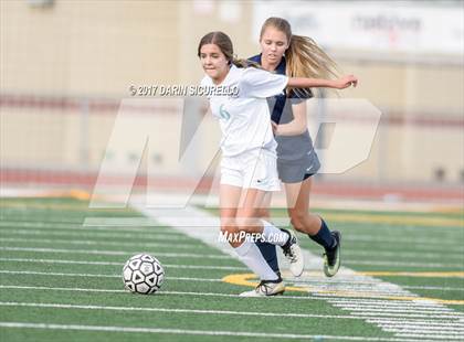Thumbnail 1 in Perry vs. Highland (Coyote Classic)  photogallery.