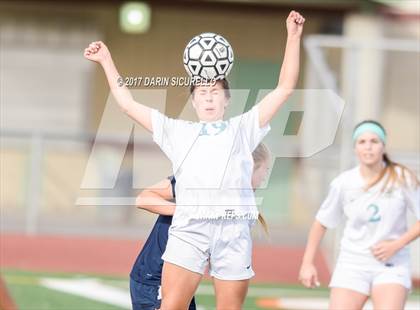 Thumbnail 2 in Perry vs. Highland (Coyote Classic)  photogallery.