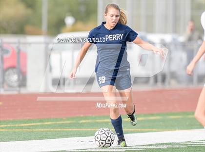 Thumbnail 2 in Perry vs. Highland (Coyote Classic)  photogallery.