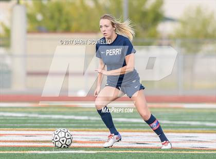 Thumbnail 1 in Perry vs. Highland (Coyote Classic)  photogallery.