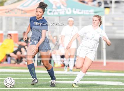 Thumbnail 3 in Perry vs. Highland (Coyote Classic)  photogallery.