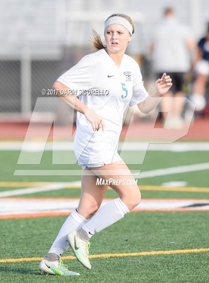 Thumbnail 3 in Perry vs. Highland (Coyote Classic)  photogallery.