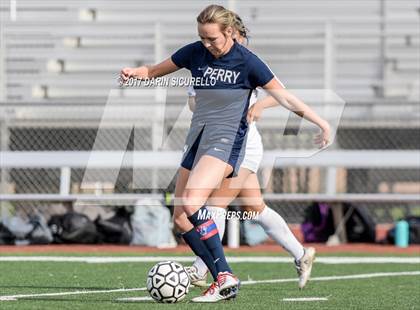 Thumbnail 1 in Perry vs. Highland (Coyote Classic)  photogallery.