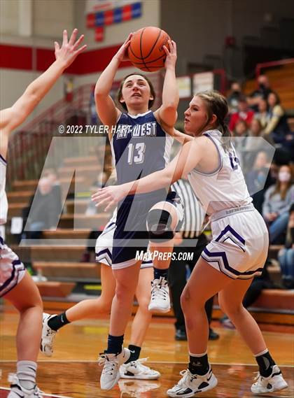 Thumbnail 1 in Tri-West Hendricks vs. Greencastle (IHSAA 3A Sectional Semifinal) photogallery.