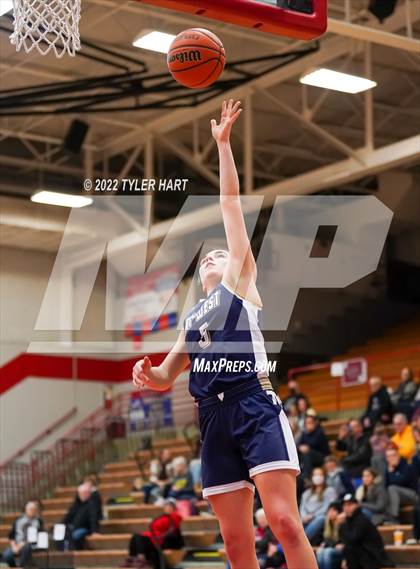 Thumbnail 3 in Tri-West Hendricks vs. Greencastle (IHSAA 3A Sectional Semifinal) photogallery.