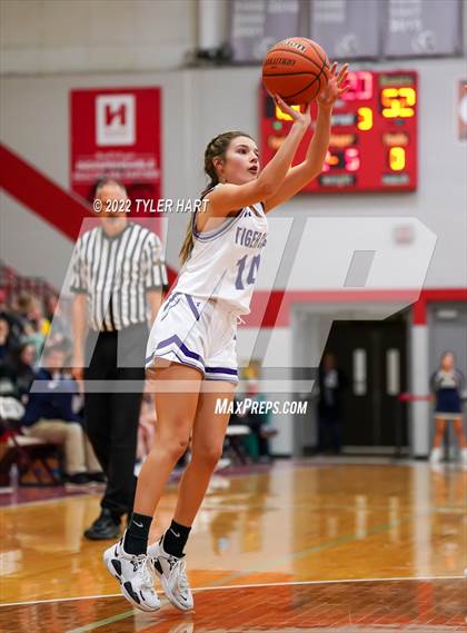 Thumbnail 1 in Tri-West Hendricks vs. Greencastle (IHSAA 3A Sectional Semifinal) photogallery.