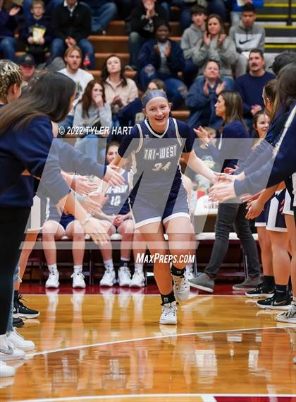 Thumbnail 2 in Tri-West Hendricks vs. Greencastle (IHSAA 3A Sectional Semifinal) photogallery.