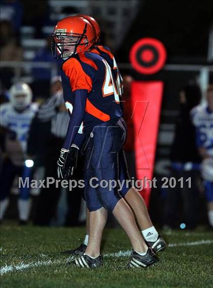 Thumbnail 1 in Freeburg @ Rochester (IHSA Class 4A 1st Round) photogallery.