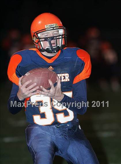 Thumbnail 1 in Freeburg @ Rochester (IHSA Class 4A 1st Round) photogallery.