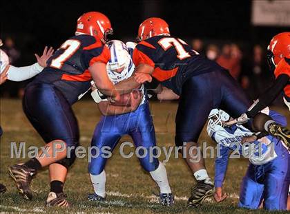 Thumbnail 3 in Freeburg @ Rochester (IHSA Class 4A 1st Round) photogallery.