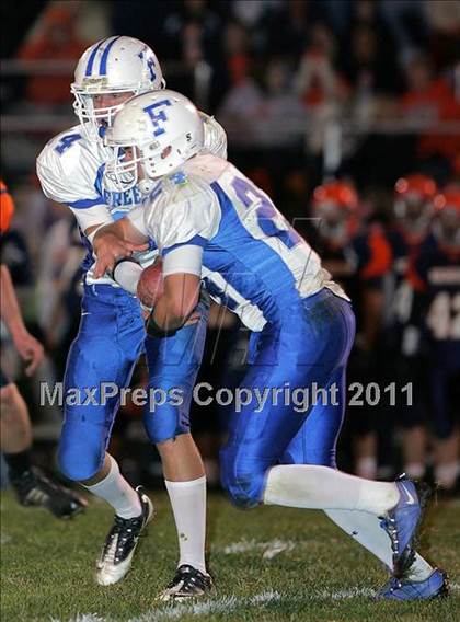Thumbnail 2 in Freeburg @ Rochester (IHSA Class 4A 1st Round) photogallery.
