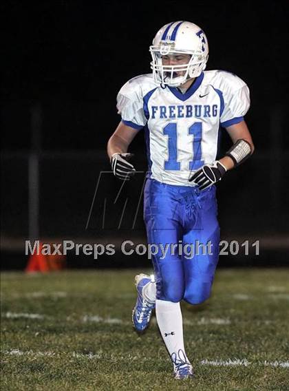 Thumbnail 3 in Freeburg @ Rochester (IHSA Class 4A 1st Round) photogallery.