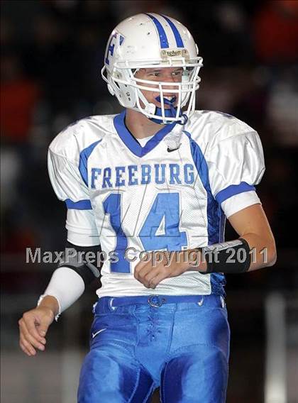 Thumbnail 3 in Freeburg @ Rochester (IHSA Class 4A 1st Round) photogallery.