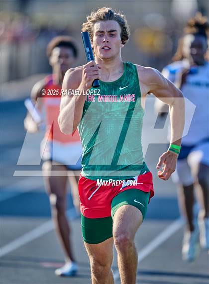 Thumbnail 3 in UIL 6A Track & Field Area 13&14 (4x400M) photogallery.