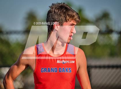 Thumbnail 3 in UIL 6A Track & Field Area 13&14 (4x400M) photogallery.