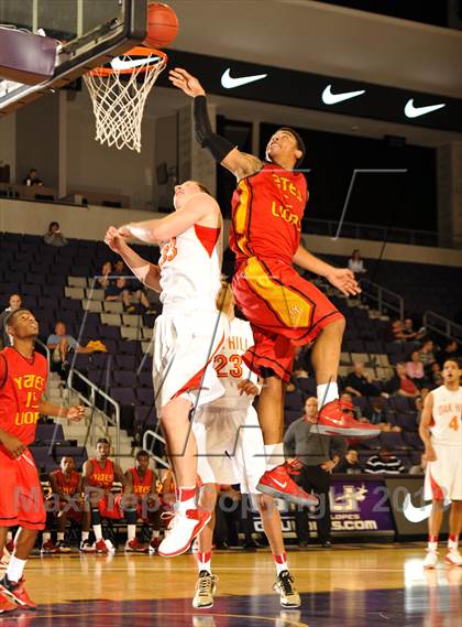Thumbnail 3 in Oak Hill Academy @ Yates (Hoophall West Tournament) photogallery.