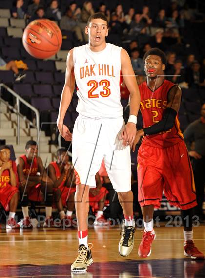 Thumbnail 2 in Oak Hill Academy @ Yates (Hoophall West Tournament) photogallery.