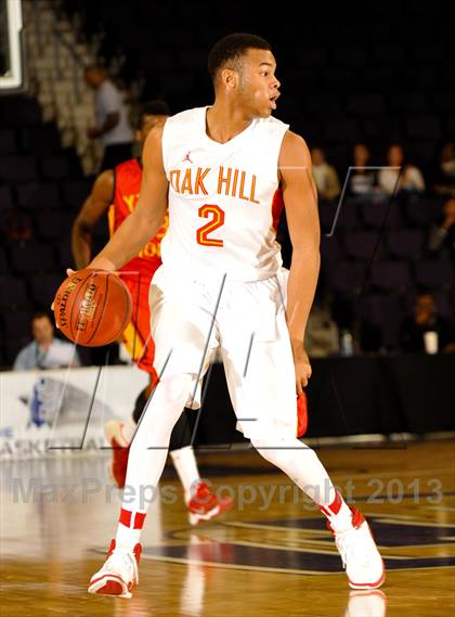 Thumbnail 2 in Oak Hill Academy @ Yates (Hoophall West Tournament) photogallery.