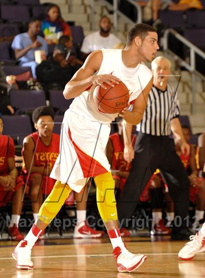 Thumbnail 1 in Oak Hill Academy @ Yates (Hoophall West Tournament) photogallery.