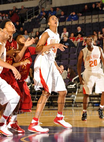 Thumbnail 1 in Oak Hill Academy @ Yates (Hoophall West Tournament) photogallery.