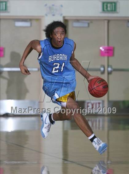 Thumbnail 2 in Burbank @ Sheldon (Husky Classic) photogallery.
