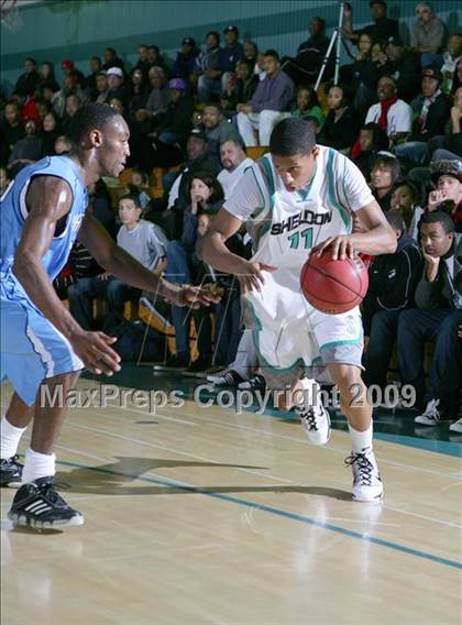 Thumbnail 2 in Burbank @ Sheldon (Husky Classic) photogallery.