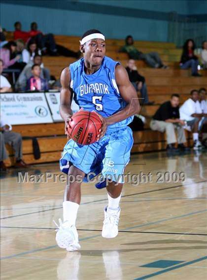 Thumbnail 1 in Burbank @ Sheldon (Husky Classic) photogallery.