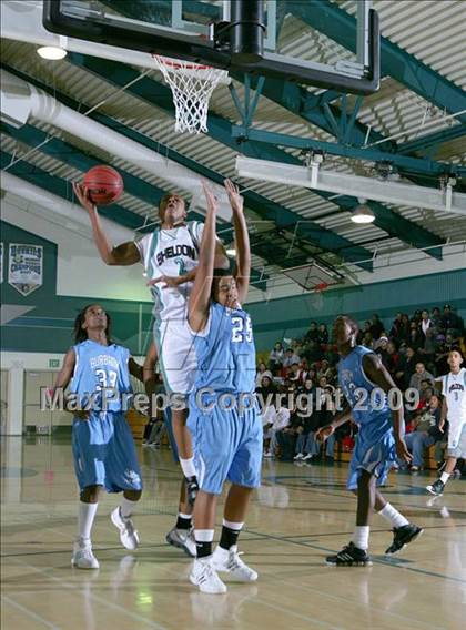 Thumbnail 3 in Burbank @ Sheldon (Husky Classic) photogallery.