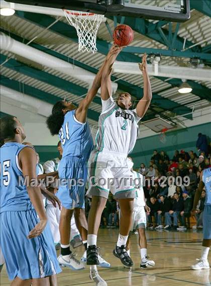 Thumbnail 2 in Burbank @ Sheldon (Husky Classic) photogallery.