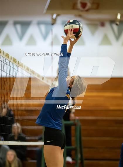 Thumbnail 2 in Hamilton vs. Quincy (NSCIF D5 Final) photogallery.