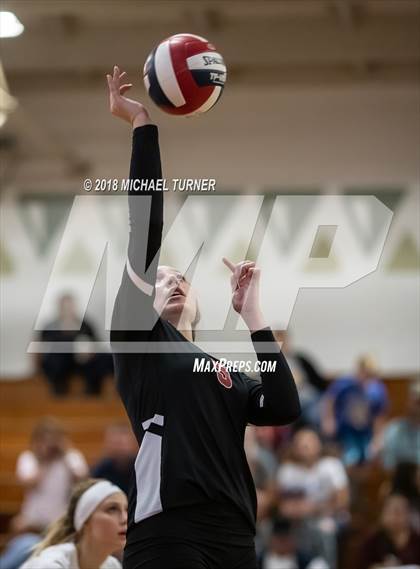 Thumbnail 3 in Hamilton vs. Quincy (NSCIF D5 Final) photogallery.