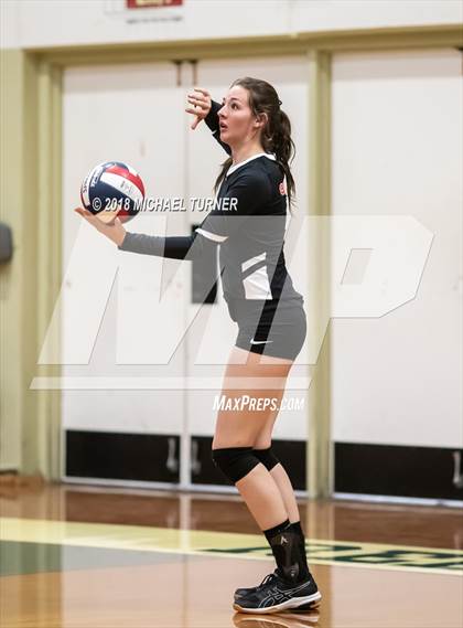 Thumbnail 2 in Hamilton vs. Quincy (NSCIF D5 Final) photogallery.