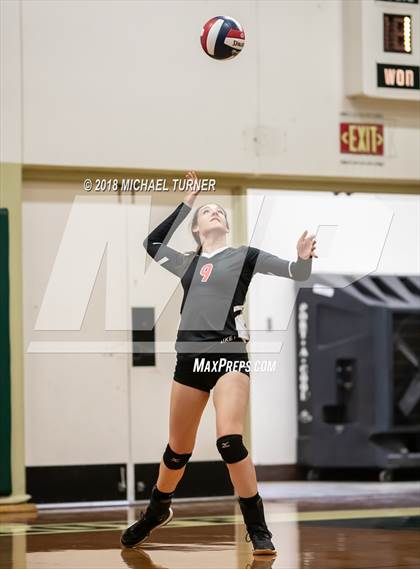 Thumbnail 2 in Hamilton vs. Quincy (NSCIF D5 Final) photogallery.