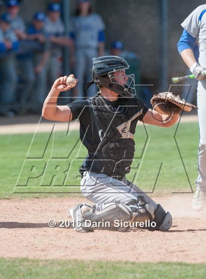 Thumbnail 2 in Rogers vs Conifer (Coach Bob National Invitational)  photogallery.
