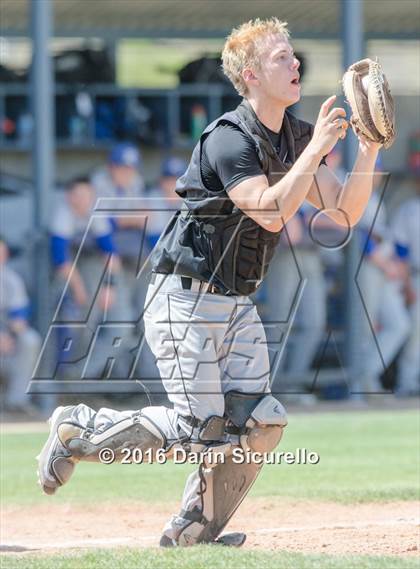 Thumbnail 2 in Rogers vs Conifer (Coach Bob National Invitational)  photogallery.