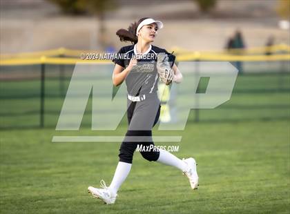 Thumbnail 3 in Sunny Hills @ Brea Olinda photogallery.