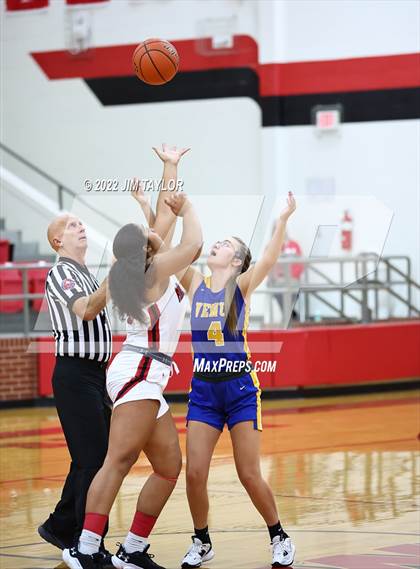 Thumbnail 3 in Venus @ Mineral Wells photogallery.