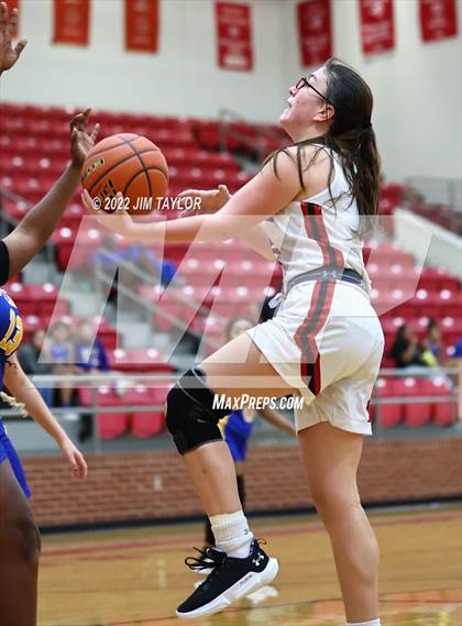 Thumbnail 1 in Venus @ Mineral Wells photogallery.