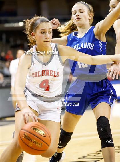 Thumbnail 1 in Highlands vs Dixie (9th Region quarterfinals) photogallery.