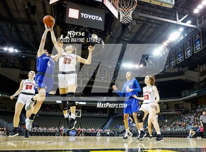 Thumbnail 2 in Highlands vs Dixie (9th Region quarterfinals) photogallery.