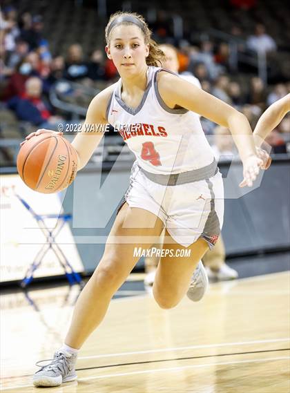 Thumbnail 1 in Highlands vs Dixie (9th Region quarterfinals) photogallery.