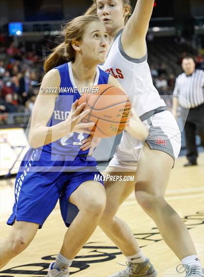 Thumbnail 2 in Highlands vs Dixie (9th Region quarterfinals) photogallery.