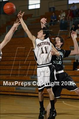 Thumbnail 1 in Aliso Niguel vs. Vista (Torrey Pines Holiday Classic) photogallery.